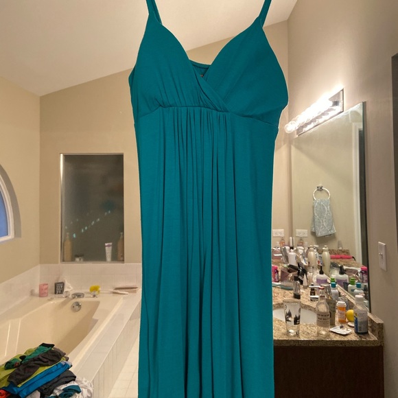 Summer/Swimsuit Cover Up - Picture 1 of 3